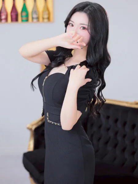 音海りな - 写真2枚目