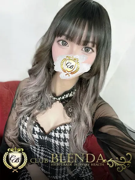 白石あすか - 写真1枚目