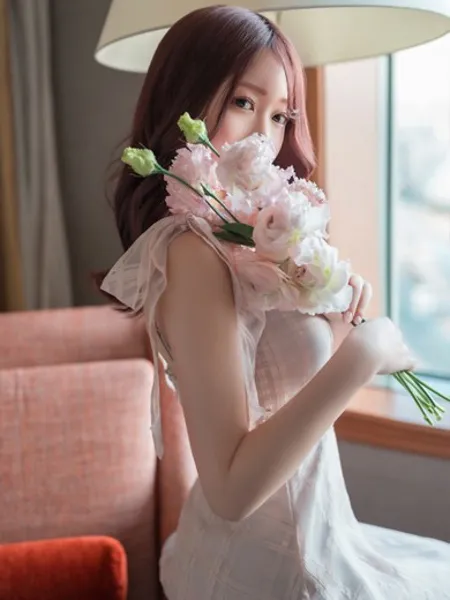 月光まひな - 写真3枚目