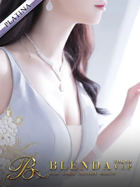 安静りな - 写真1枚目