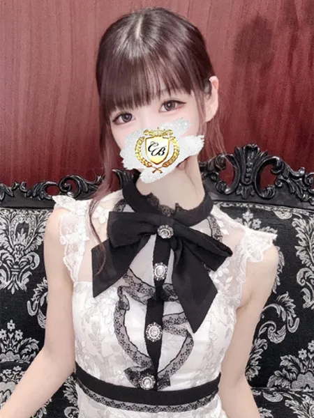 如月ひとみ - 写真2枚目