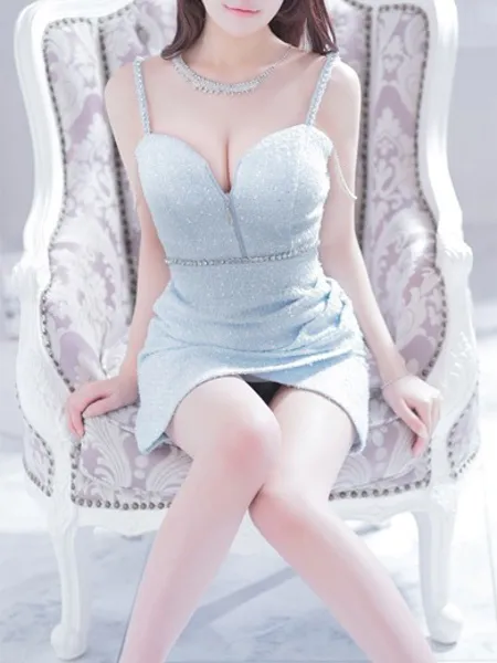 桃瀬まりな - 写真2枚目