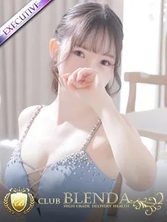  KIHO【きほ】(24歳)(T:160cm,T:160cm,B:89cm(Fカップ),W:54cm,H:84cm) - 写真