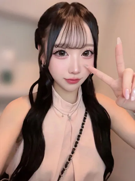 桃宮もも - 写真3枚目
