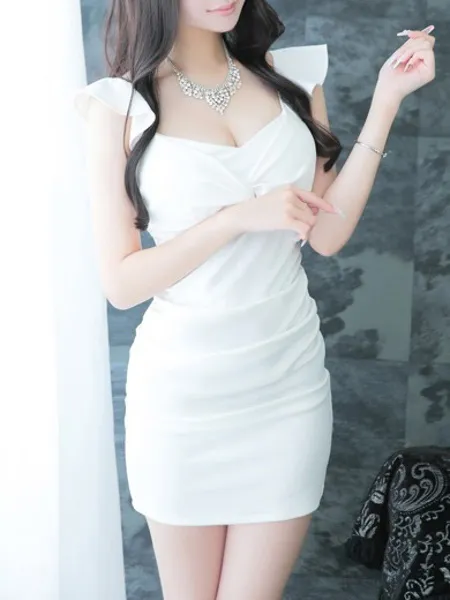 夏目　キヨカ - 写真3枚目