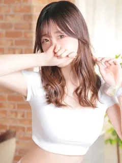  カリン(21歳)アロマデパリ難波(デリヘル) - 写真