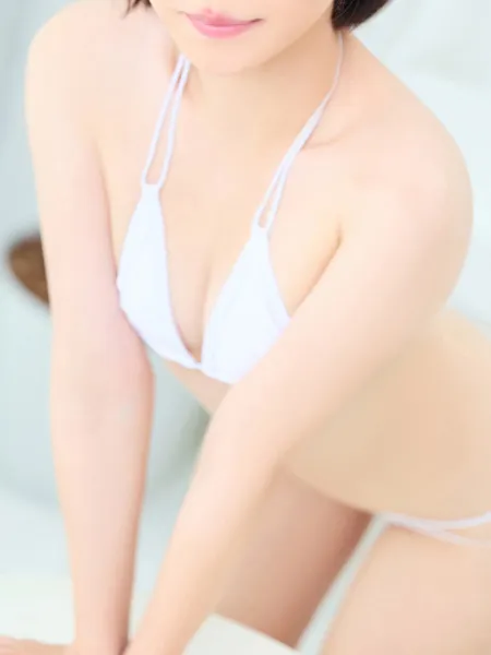 朝比奈 モモ - 写真4枚目