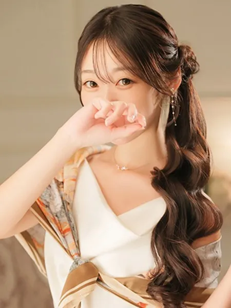 天城ひな - 写真2枚目