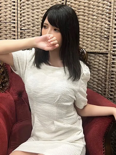 有坂 くるみ - 写真2枚目
