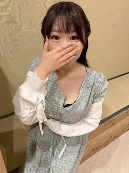 千歳 あかり - 写真2枚目