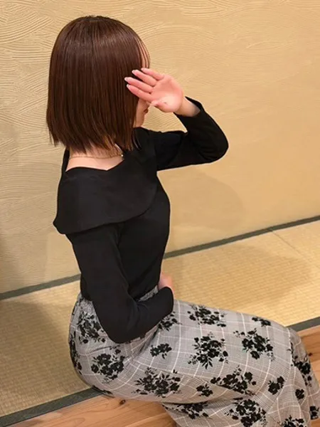 白桃 ひすい - 写真3枚目