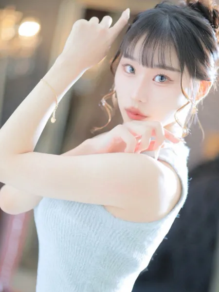 凛々【リリ】 - 写真3枚目