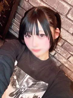  にゃん(19歳)プリンセス谷九(ホテヘル) - 写真