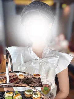  花恋【かれん】(20歳)プリンセス谷九(ホテヘル) - 写真