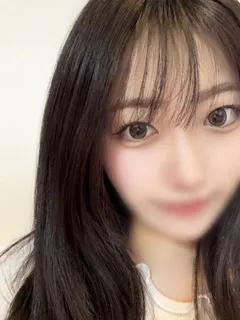  真央【まお】(20歳)プリンセス谷九(ホテヘル) - 写真