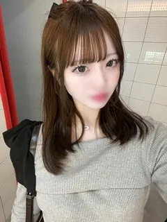  つゆ(18歳)プリンセス谷九(ホテヘル) - 写真