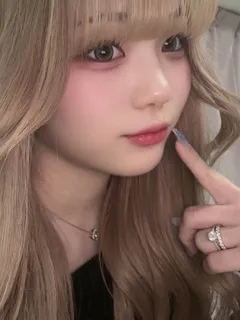  みみ(18歳)プリンセス谷九(ホテヘル) - 写真