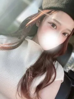  美依【みい】(22歳)プリンセス谷九(ホテヘル) - 写真