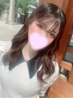  すずめ(19歳)プリンセス谷九(ホテヘル) - 写真