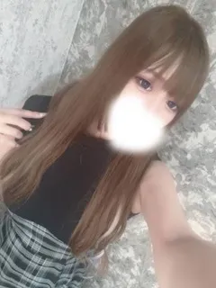  なち(23歳)プリンセス谷九(ホテヘル) - 写真