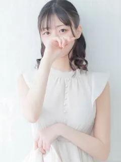  えま(20歳)プリンセス茨木・枚方(デリヘル) - 写真