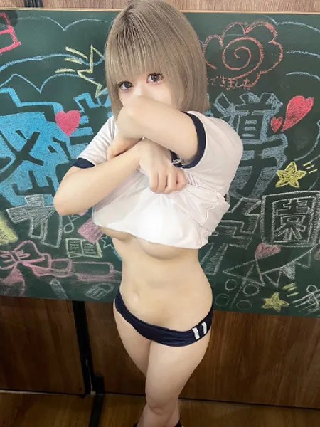 にぃな - 写真3枚目