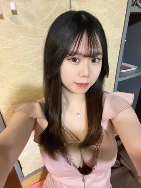 ゆら - 写真1枚目