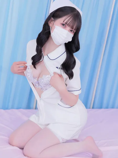 春川　あやめ - 写真2枚目