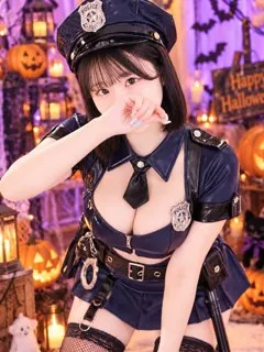  みさき(21歳)(T:159cm,T:159cm,B:88cm(Gカップ),W:58cm,H:85cm) - 写真