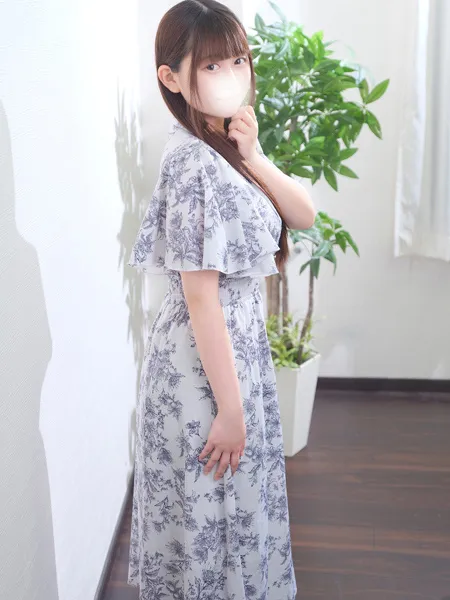 えみり - 写真2枚目