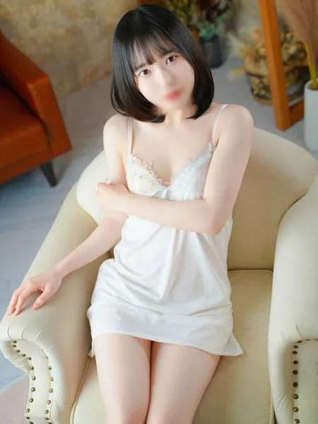 もえ - 写真3枚目