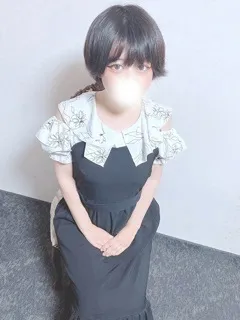  せれな(22歳)若妻淫乱倶楽部() - 写真
