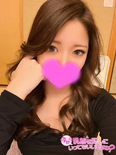 伏見駅オナクラ- あゆ(21歳)(T:147cm,T:147cm,B:85cm(Dカップ),W:56cm,H:83cm) - 写真