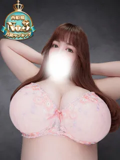 千葉風俗- 伊原(24歳)(T:161cm,T:161cm,B:131cm(Jカップ),W:89cm,H:121cm) - 写真