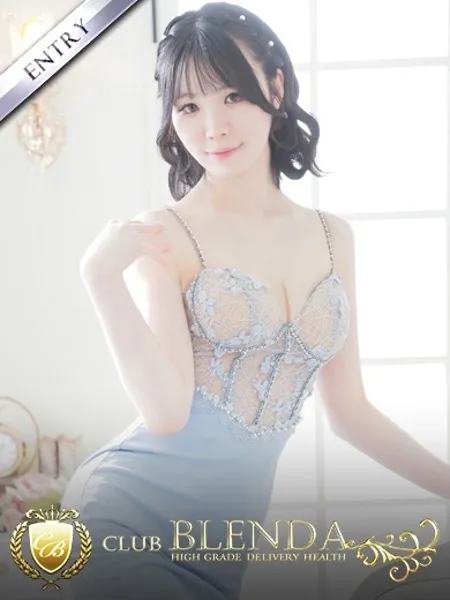 白石うみ - 写真1枚目