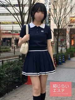  みすず(20歳)(T:160cm,T:160cm,B:84cm(Bカップ),W:56cm,H:85cm) - 写真