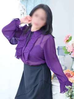大阪市中央区デリヘル- ももよ(54歳)(T:164cm,T:164cm,B:88cm(Dカップ),W:61cm,H:90cm) - 写真